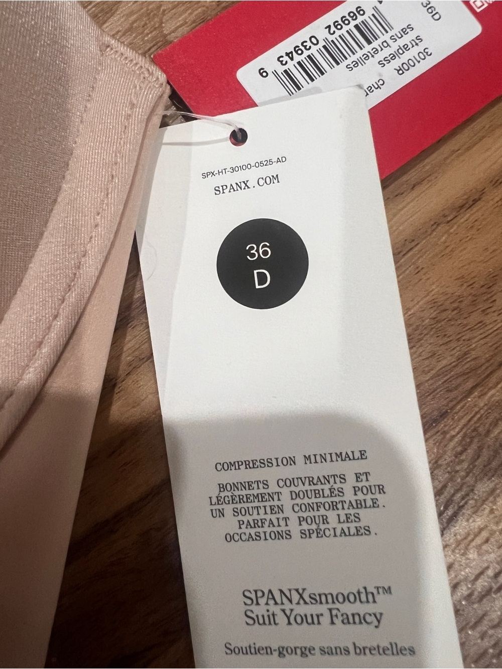 SPANXsmooth® Suit Your Fancy
Strapless Bra - Picture 6 of 7